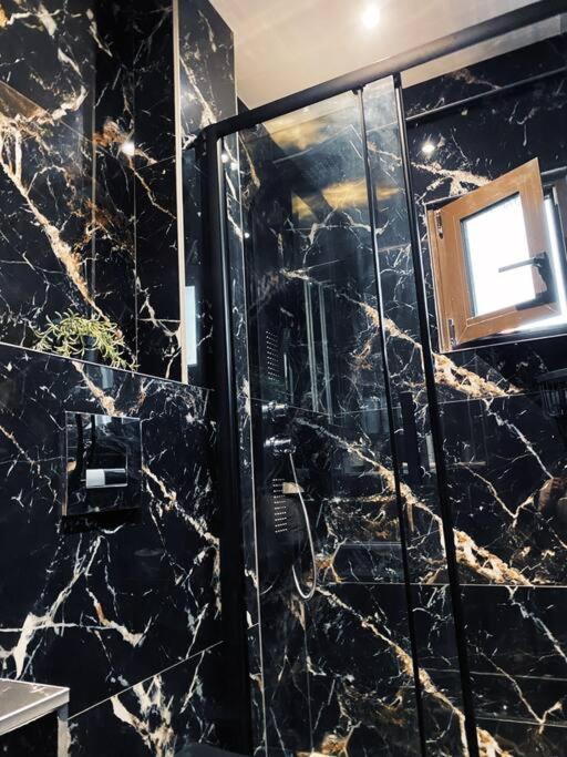 Thesstay Attica Downtown Boutique Apartment Солун Екстериор снимка